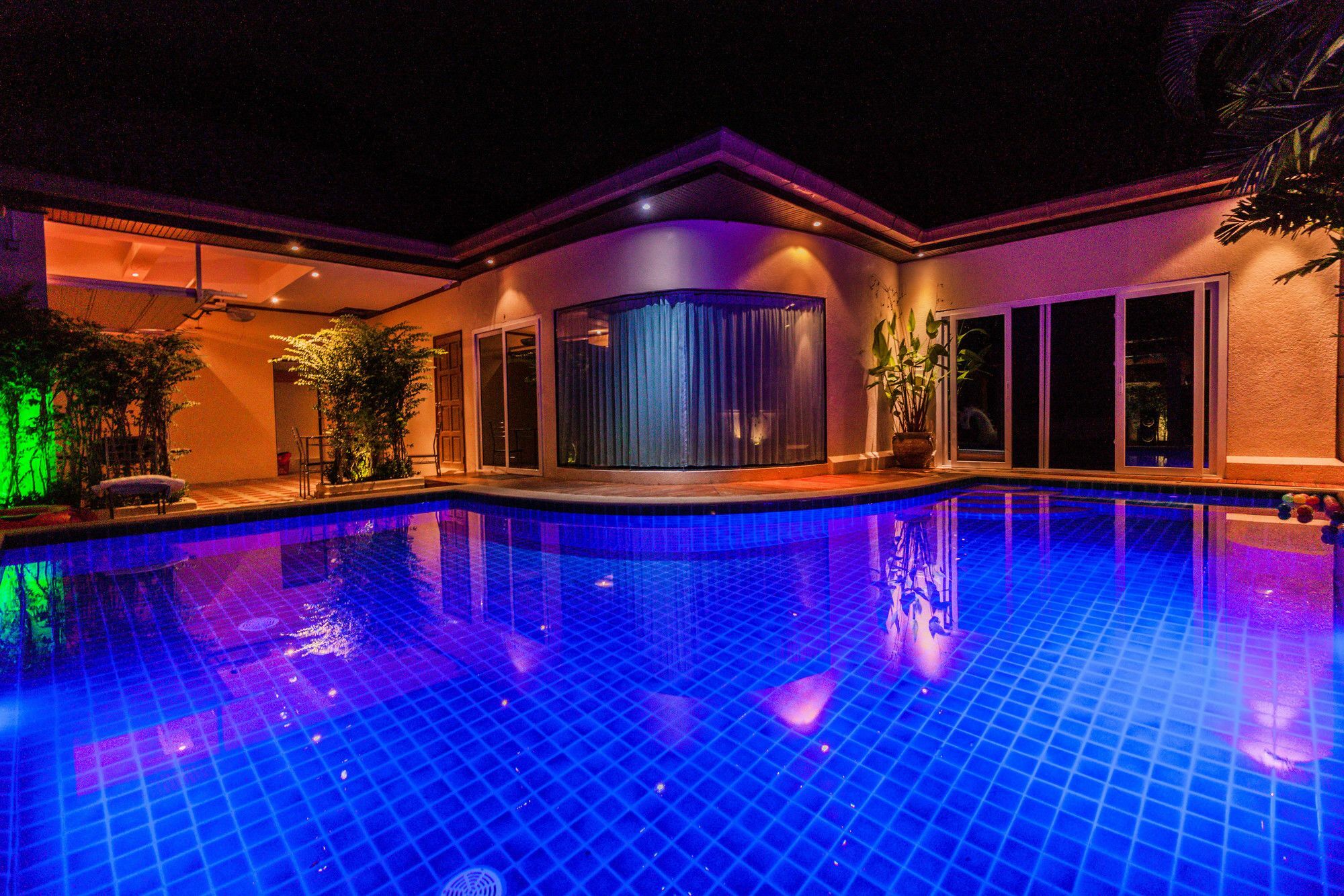 Cosy Beach Pool Villas By Pattaya Sunny Rentals Εξωτερικό φωτογραφία